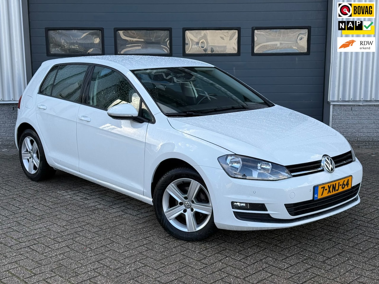Volkswagen Golf - 1.2 TSI Trendline DSG, Airco, Zeer nette auto (NAP) - AutoWereld.nl