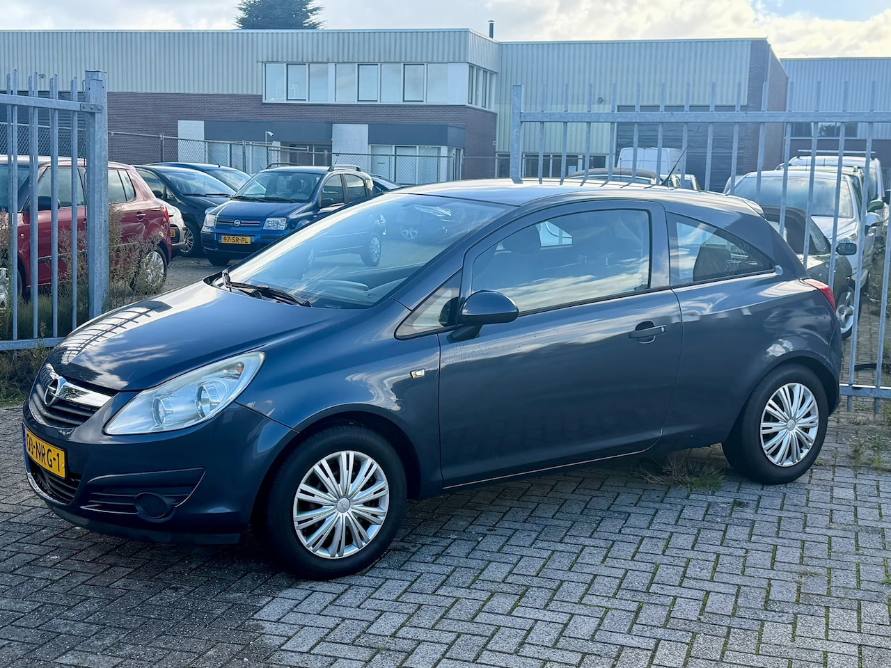 Opel Corsa - 1.0-12V Selection! NL AUTO NAP! 1e EIGENAAR! COMPLEET DEALER ONDERHOUDEN! NIEUWE APK! - AutoWereld.nl