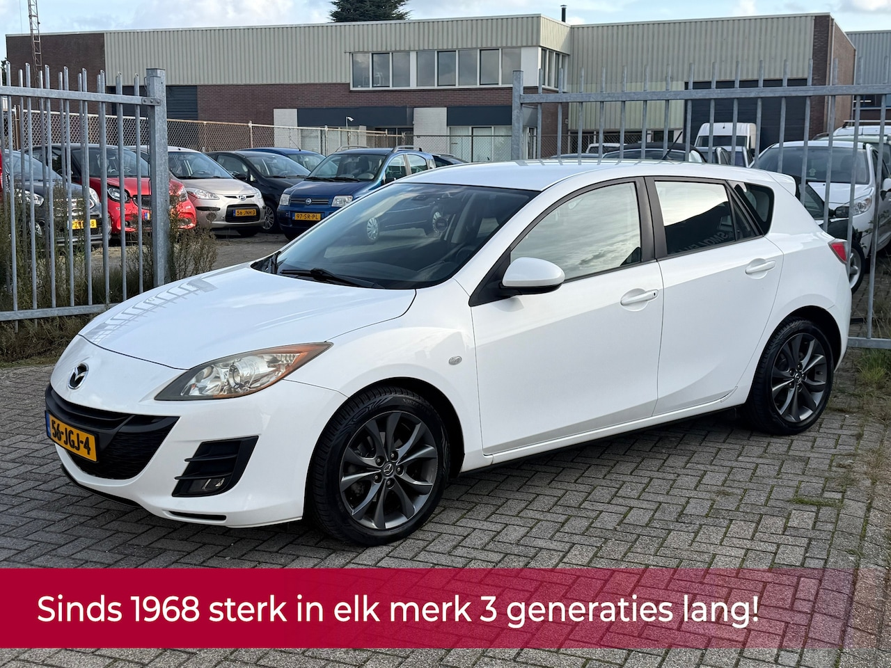 Mazda 3 - 1.6 TS Plus 105PK 5 deurs NL AUTO NAP! NAVI l Cruise l AIRCO l LMV l MTF-STUUR l Stoelverw - AutoWereld.nl