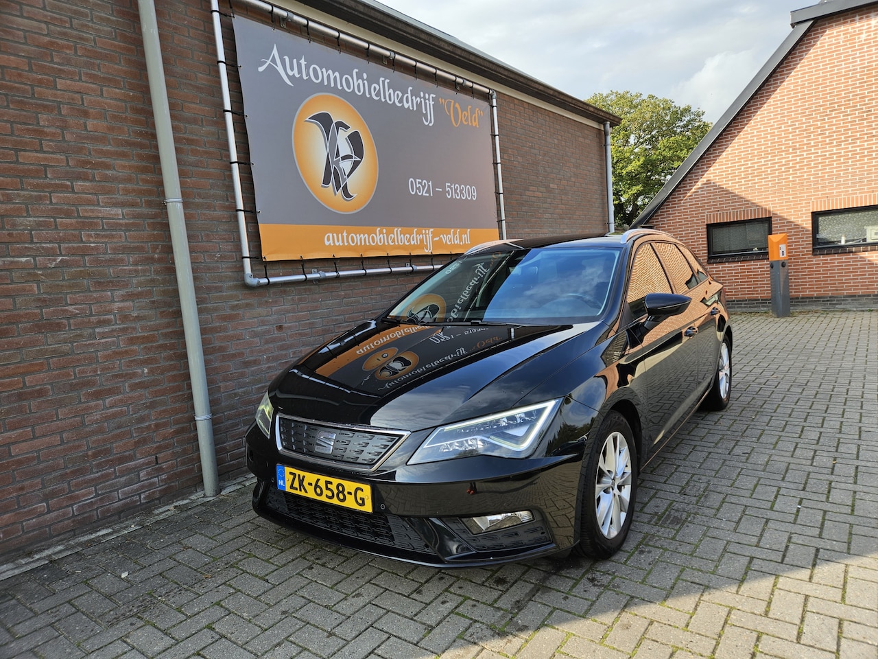SEAT Leon ST - 1.0 EcoTSI Style Business Intense 1.0 EcoTSI Style Business Intense - AutoWereld.nl