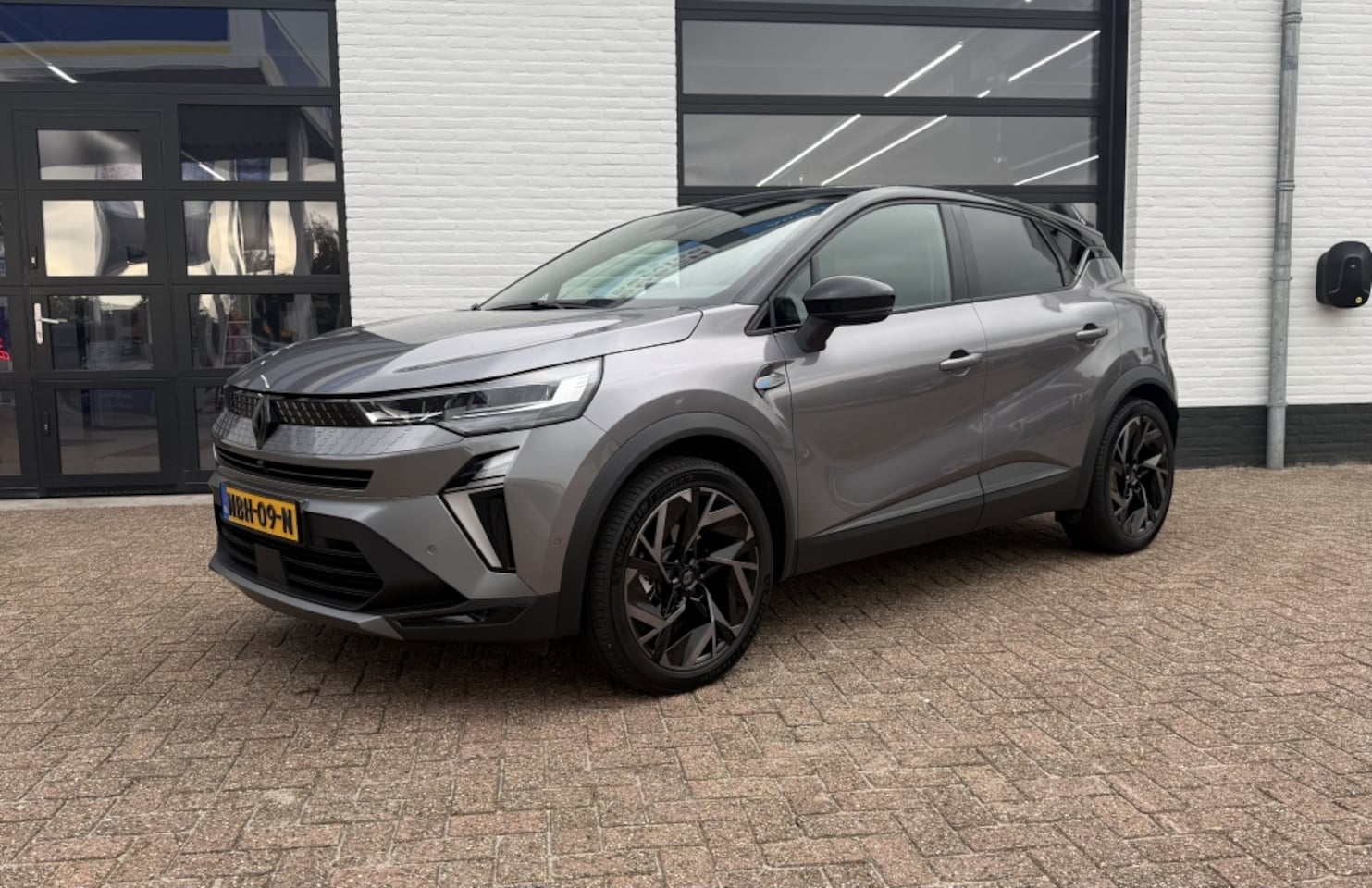 Renault Captur - 1.8 E-Tech Full hybrid 160pk Aut Esprit Alpine - AutoWereld.nl