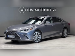 Lexus ES - 300h Executive Line, Mark Levinson, schuifdak