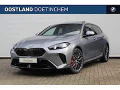 BMW 1-serie - 120 M Sport Automaat / Panoramadak / Sportstoelen / Adaptieve LED / Head-Up / M Adaptief o