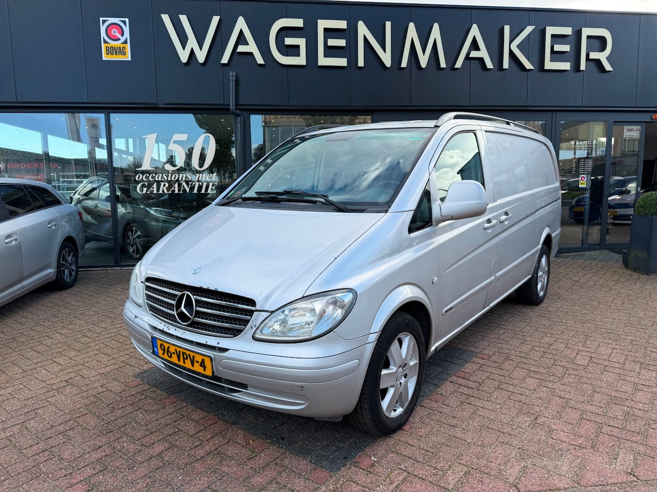 Mercedes-Benz Vito - 120 CDI 320 Lang DC luxe AUTOMAAT|Airco - AutoWereld.nl
