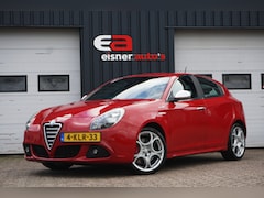 Alfa Romeo Giulietta - 1.4 T 170 PK Limited Edition | XENON | HALF LEDER | ECC | NAVI |