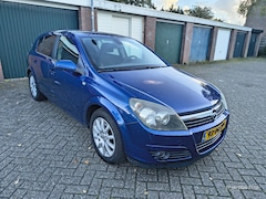 Opel Astra - 1.4 Elegance APK dec 2027!