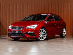 SEAT Leon ST - 1.4 EcoTSI 150 PK FR | Camera | Bi-Xenon | CarPlay | Lederen bekleding | PDC | Cruise cont