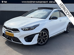 Kia Cee'd - Ceed 1.0 T-GDi GT-Line Schuif/kanteldak, Nieuw logo Stoelverwarming- & Stuurwiel verwarmd,