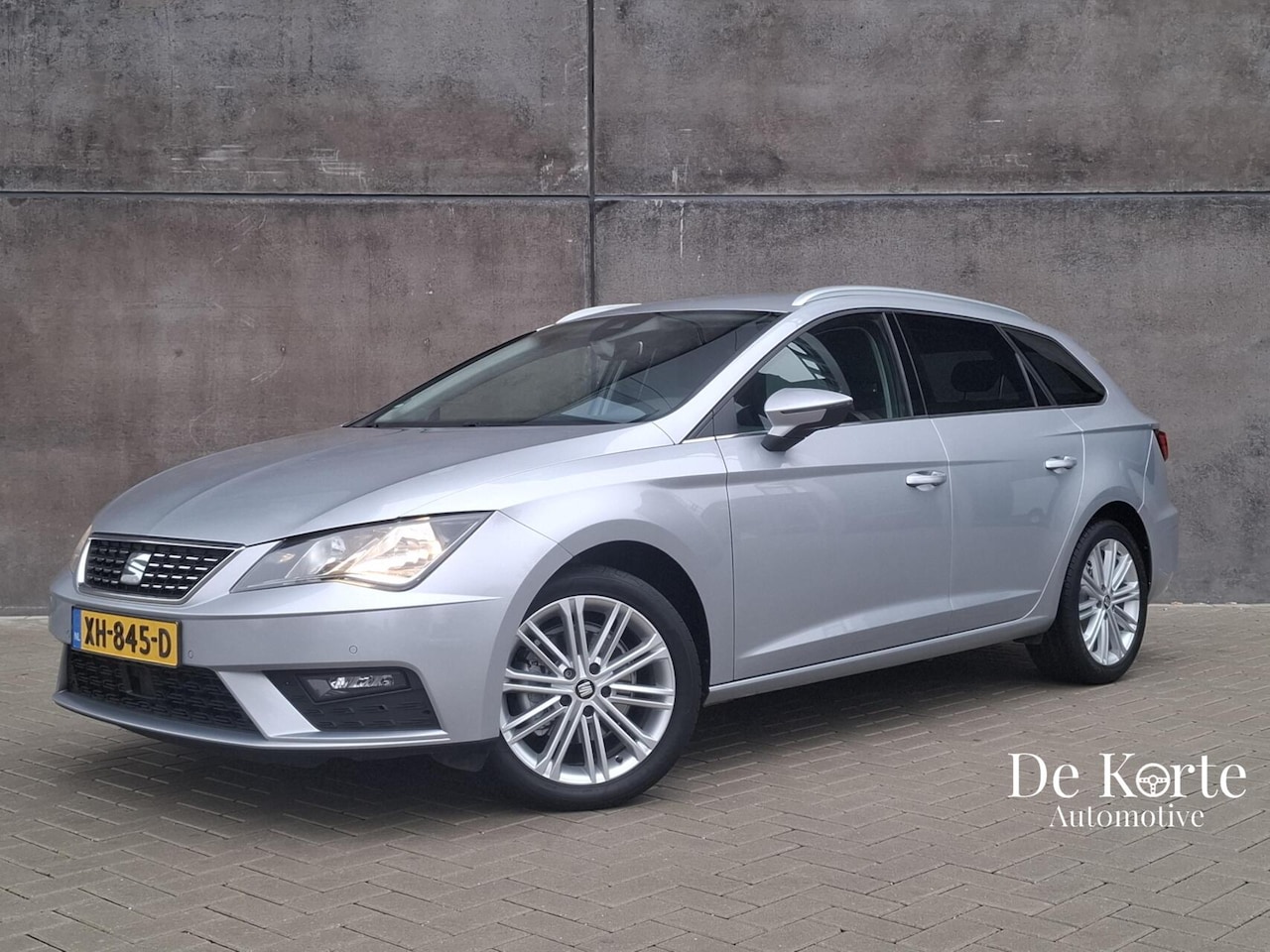 SEAT Leon ST - 1.5 TSI Automaat | Trekhaak | Carplay | Navi| Adaptief Cruise | 2e eigenaar | - AutoWereld.nl