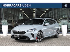 BMW 1-serie - 120 M Sport Automaat / Panoramadak / Sportstoelen / Comfort Access / Harman Kardon / Achte