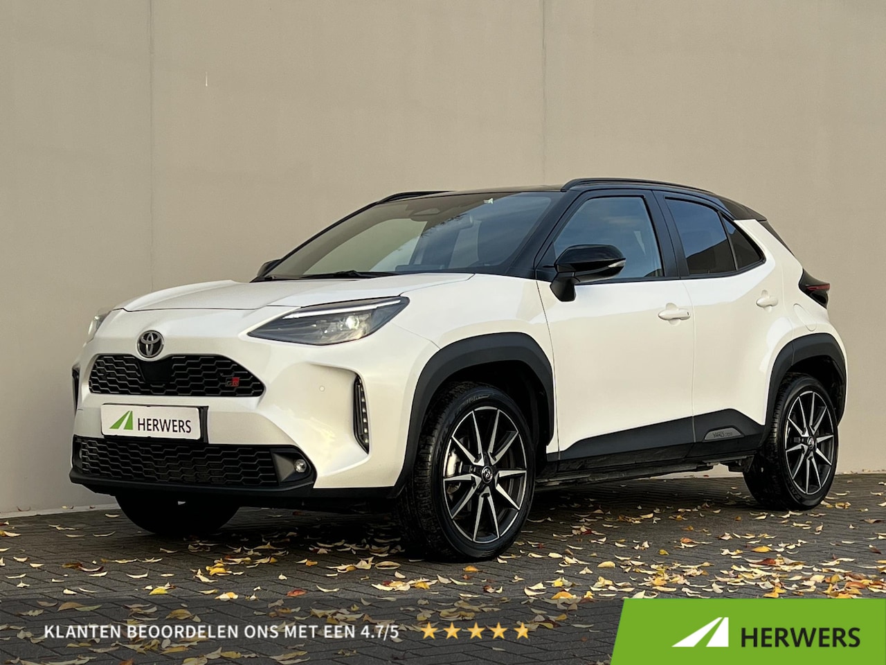 Toyota Yaris Cross - 1.5 Hybrid 130 GR SPORT / Dealer onderhouden / tot 10 Jaar Toyota Garantie / Adaptieve CC - AutoWereld.nl
