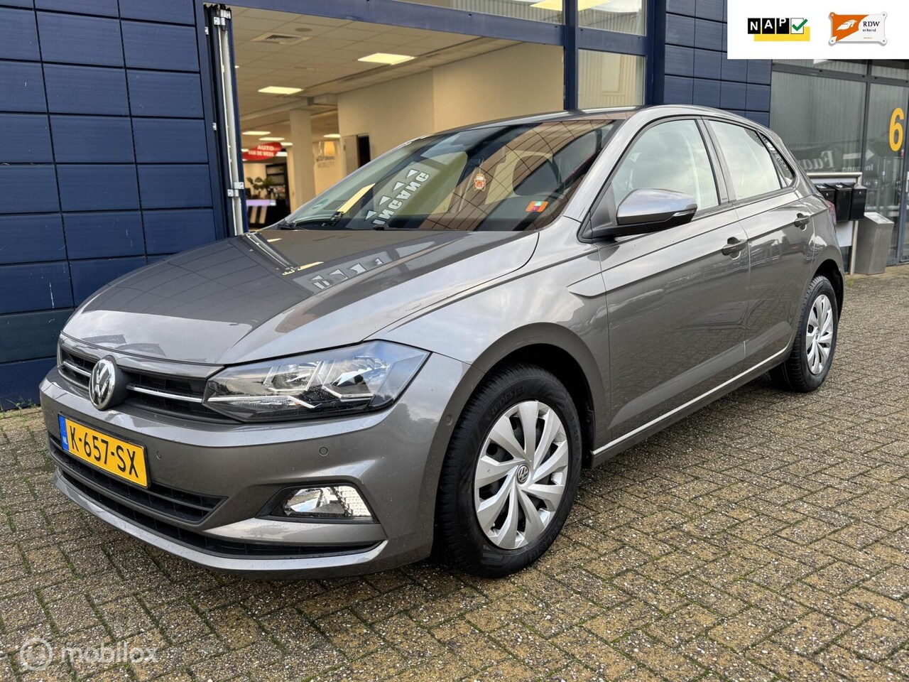 Volkswagen Polo - 1.0 TSI Comfortline Business | NAP|ACC|PDC| Hele nette auto! - AutoWereld.nl