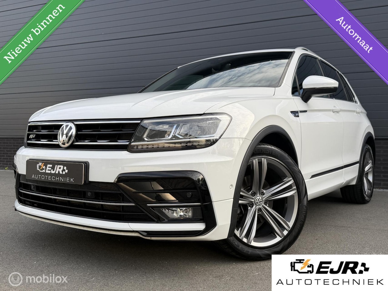 Volkswagen Tiguan - 1.5 TSI ACT DSG R-LINE ADABCRUISE*CARPLAY*HAAK*LED*NAP! - AutoWereld.nl