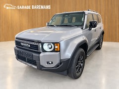 Toyota Land Cruiser - 2.8 D-4D Hybrid Navigator VAN