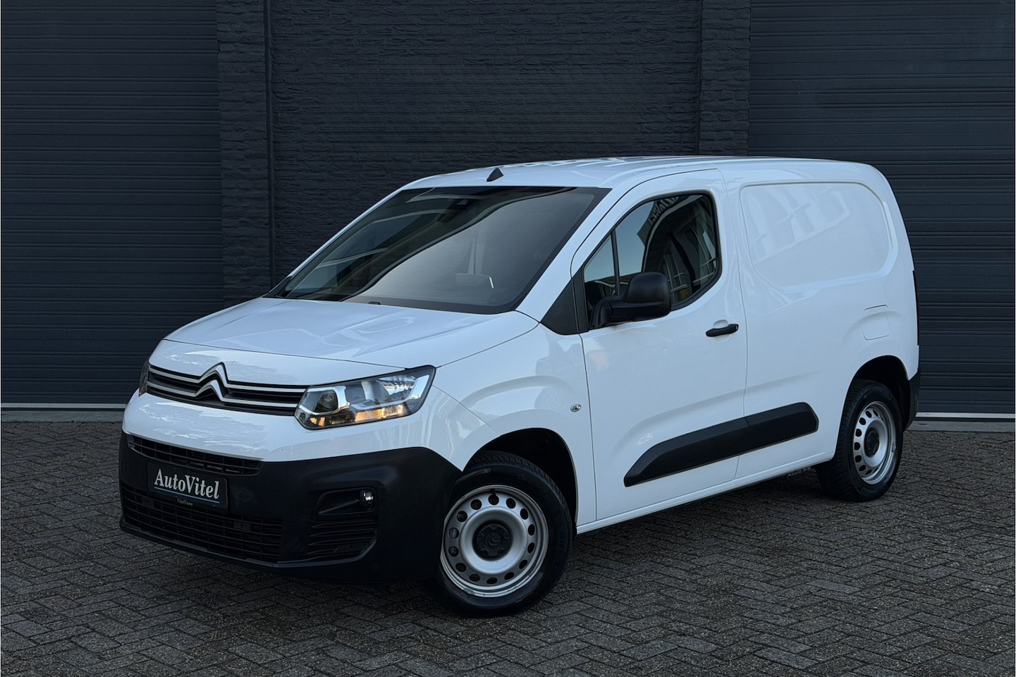 Citroën Berlingo - 1.2 PureTech | BPM VRIJ | 3-zits | Camera | PDC V & A | - AutoWereld.nl