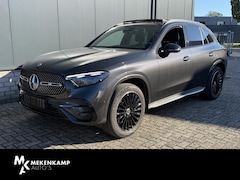 Mercedes-Benz GLC-klasse - 300e 4MATIC AMG Line 20"/Trekhaak/Panoramadak/Burmester/Adaptieve cruise/Leder + memory/St