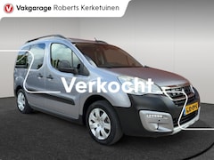 Peugeot Partner Tepee - 1.2 PureTech 110PK Allure Camera Navigatie Trekhaak Nieuwe Distributieriem
