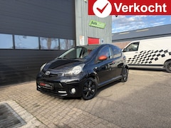Toyota Aygo - 1.0 VVT-i Dynamic Dealer onderh|Blackonblack|Airco|bluetooth
