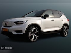 Volvo XC40 - Recharge P8 409 PK AWD R-Design, Wit parelmoer, Zwart dak, Donker glas, Stoel-stuurverwarm
