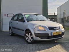 Kia Rio - 1.4 LX
