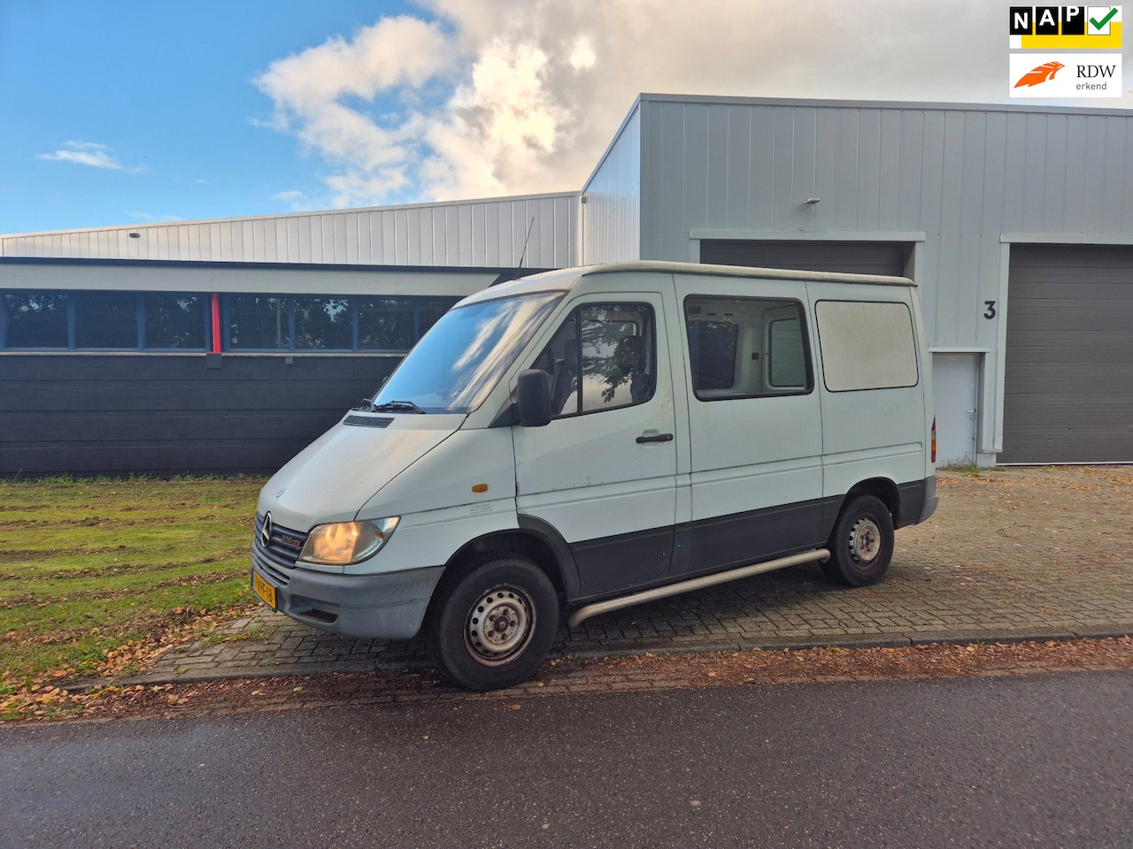 Mercedes-Benz Sprinter - 208 CDI 2.2 300 APK 2028 NETTE STAAT RIJDT GOED - AutoWereld.nl