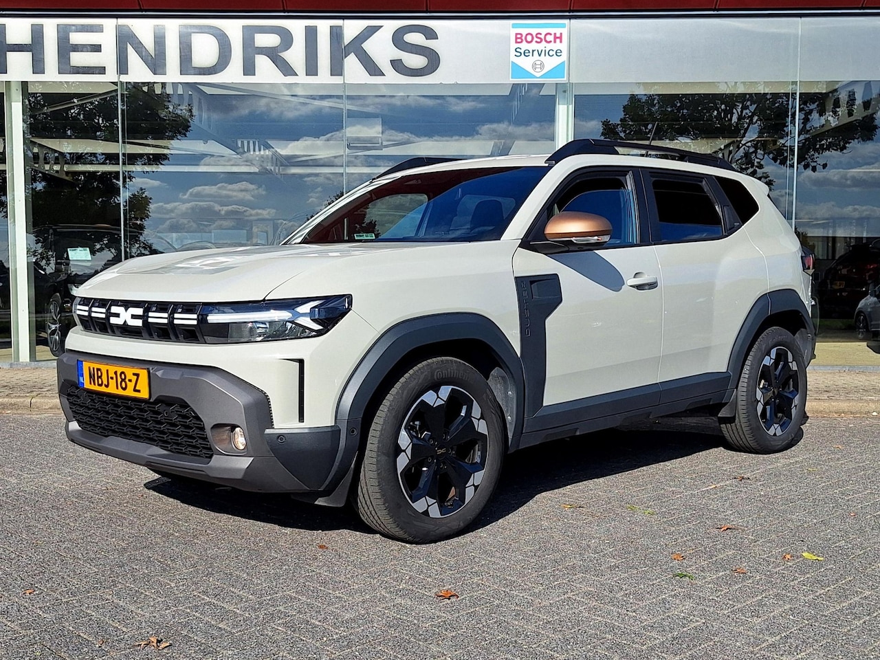 Dacia Duster - 1.6 Hybrid 140 Extreme Automaat | Pack Parking | Pack Techno | Full LED | Blindspot | Navi - AutoWereld.nl