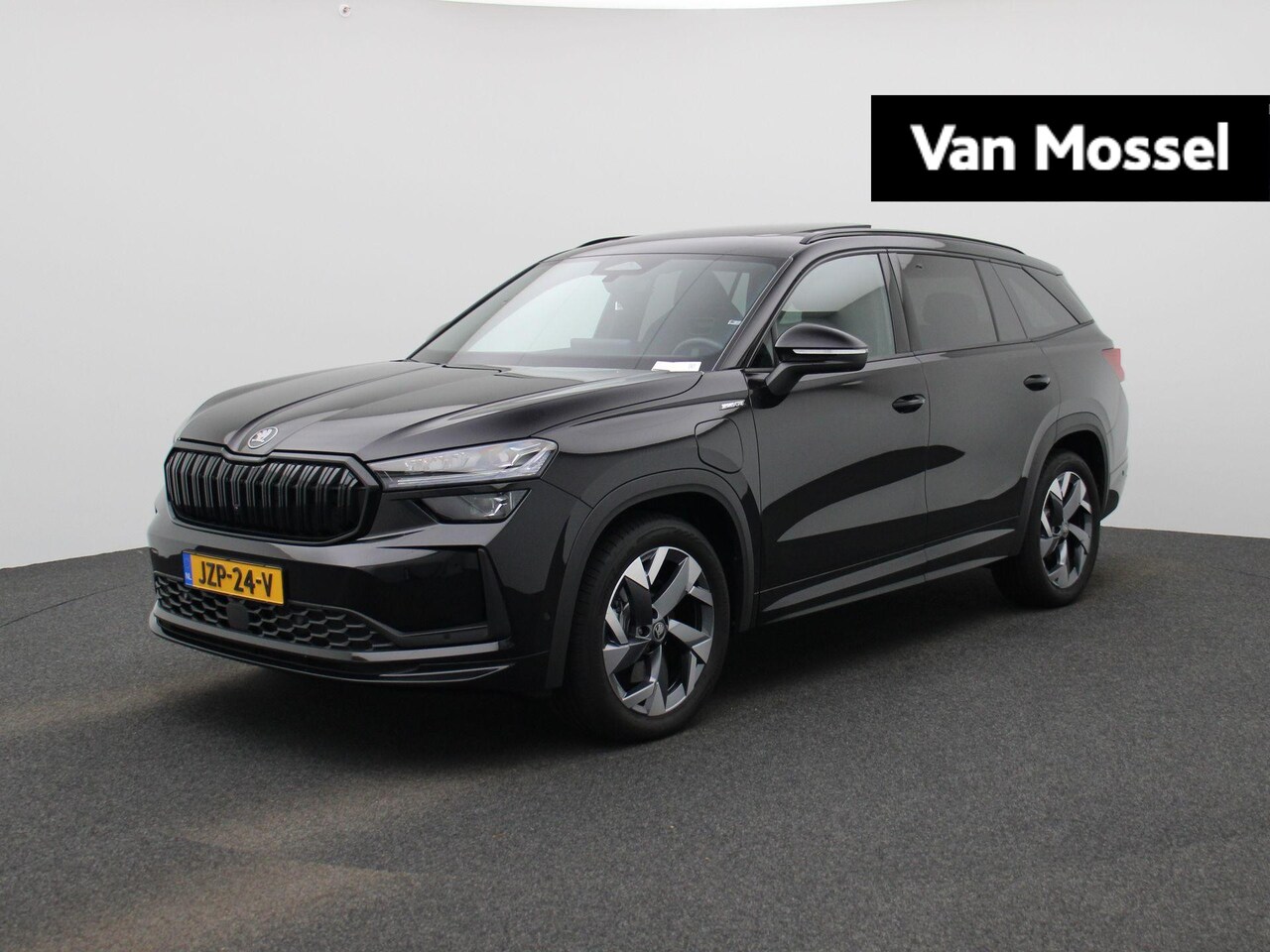 Skoda Kodiaq - 1.5 TSI PHEV Sportline Business 204 PK | Automaat | Panorama dak | Trekhaak | Family pakke - AutoWereld.nl