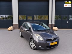 Toyota Yaris - 1.3 VVTi Aspiration - Klimaat Airco - LM - AUX - NAP - Top onderhouden