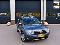 Dacia Duster - 1.6 Lauréate 2wd - Airco - LM - Trekhaak - Eerste eigenaar - Distributie riem vervangen