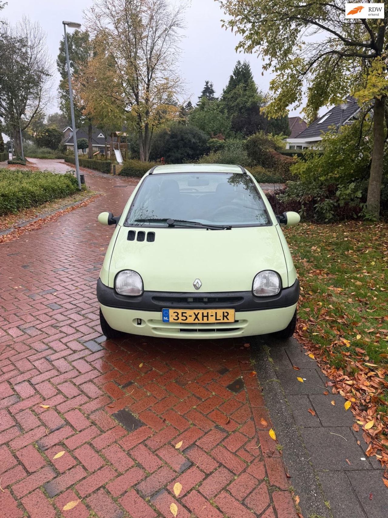 Renault Twingo - 1.2 Expression 1.2 Expression, Airco, APK 06-10-2027. - AutoWereld.nl