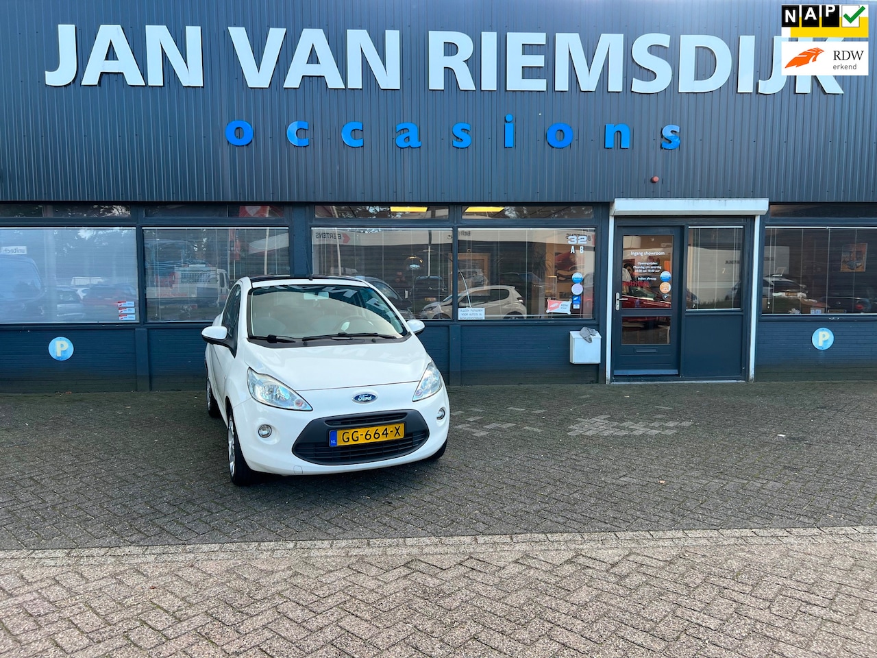 Ford Ka - 1.2 Titanium X start/stop bj 2015 airco wit - AutoWereld.nl