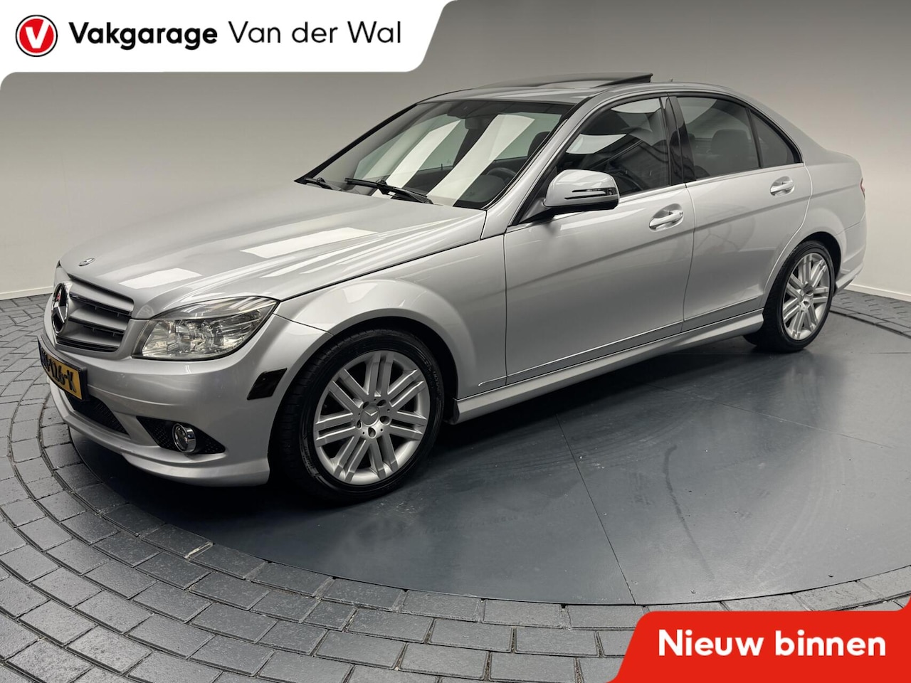 Mercedes-Benz C-klasse - 300 V6 Automaat Panorama/Kanteldak-Navigatie-Cr.contr-Clima-Trekhaak-Lm 17"velgen - AutoWereld.nl