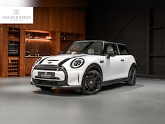 MINI Electric - Yours 33 kWh Schuifdak | Adapt. cruise | Sportstoelen | NL Auto