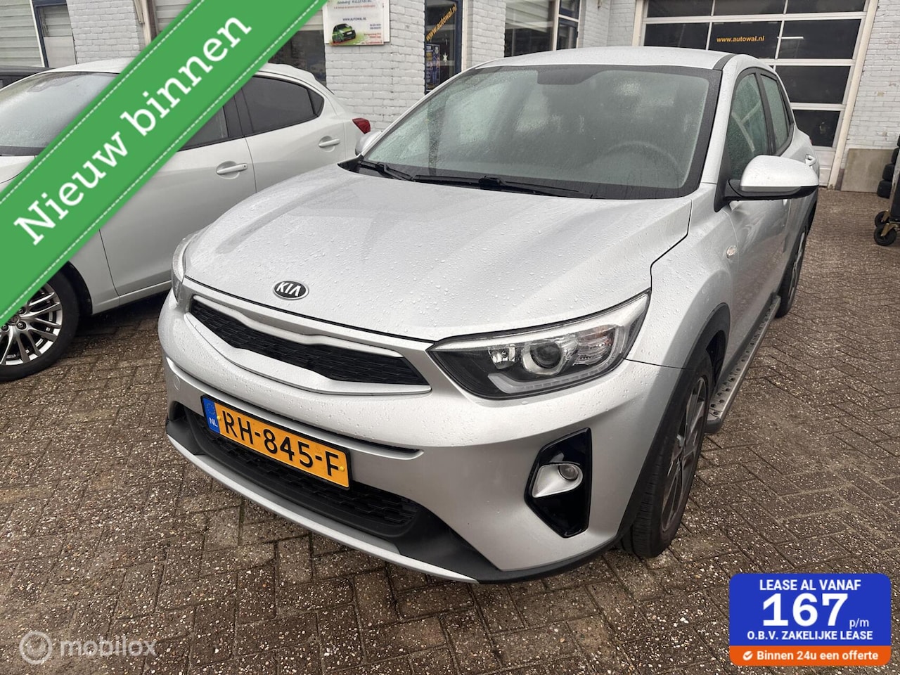 Kia Stonic - 1.0 T-GDi ComfortPlusLine Navigator 1.0 T-GDi ComfortPlusLine Navigator - AutoWereld.nl