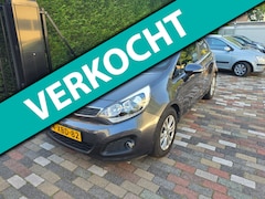 Kia Rio - 1.2 CVVT World Cup Edition Plus 2014 Cruise Airco Nw Apk
