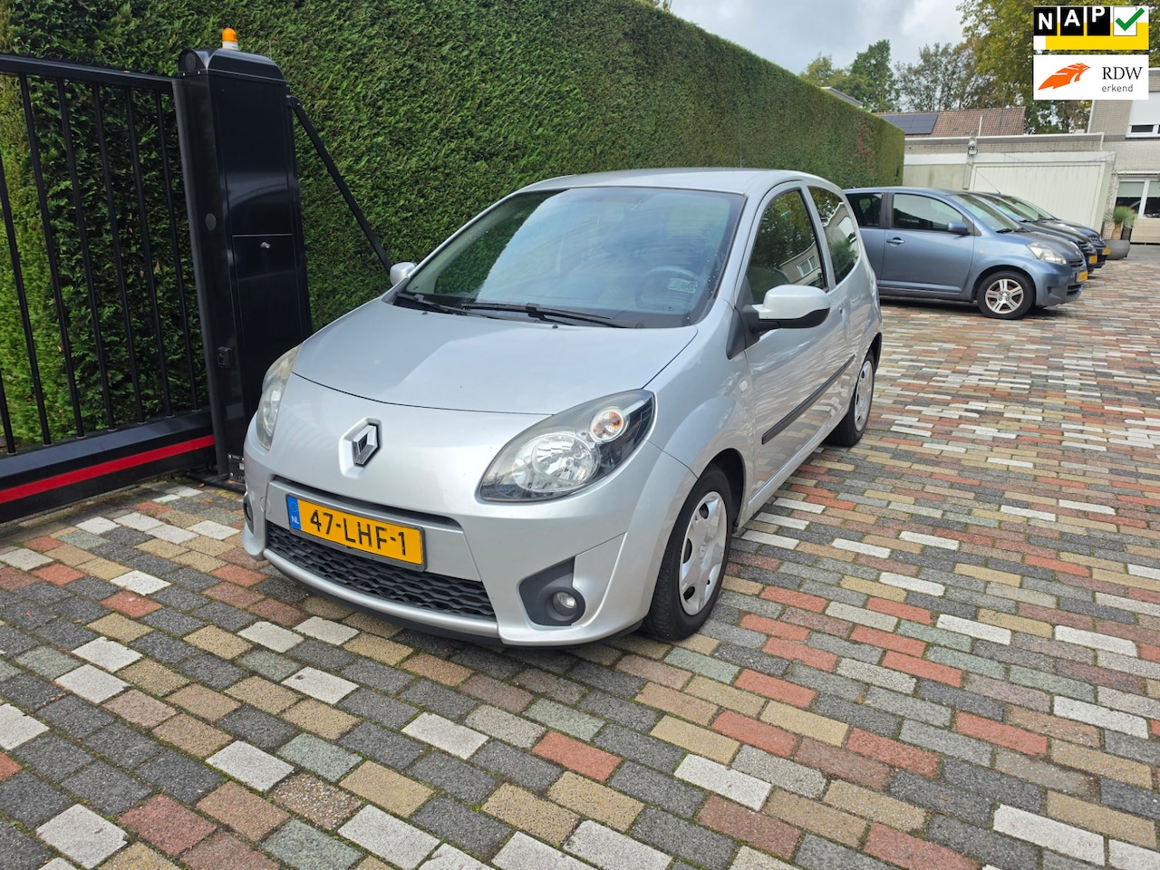 Renault Twingo - 1.2-16V Authentique 2010 Airco Nw Apk - AutoWereld.nl
