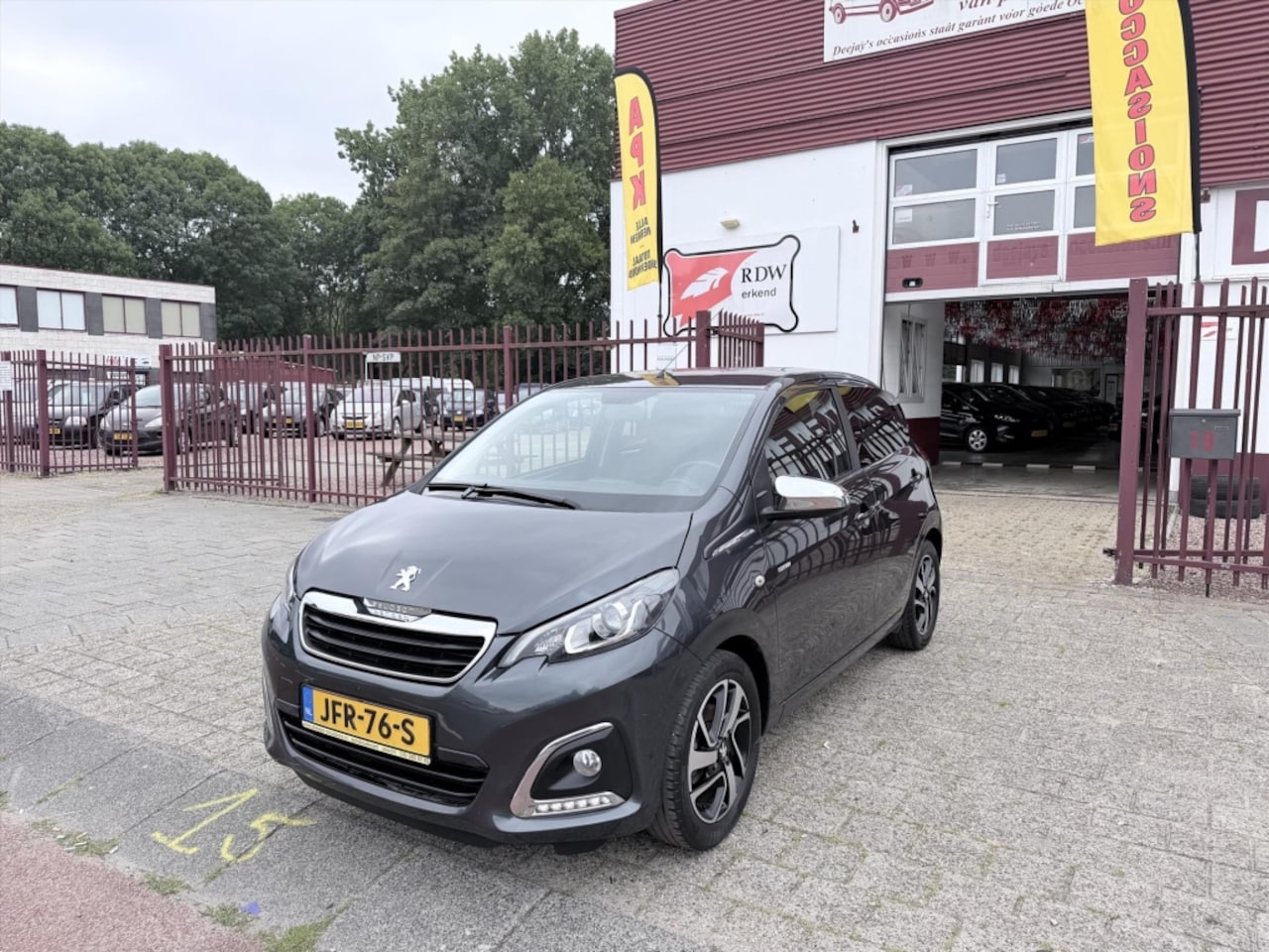 Peugeot 108 - 1.0 e-VTi 72pk 5D Style - AutoWereld.nl