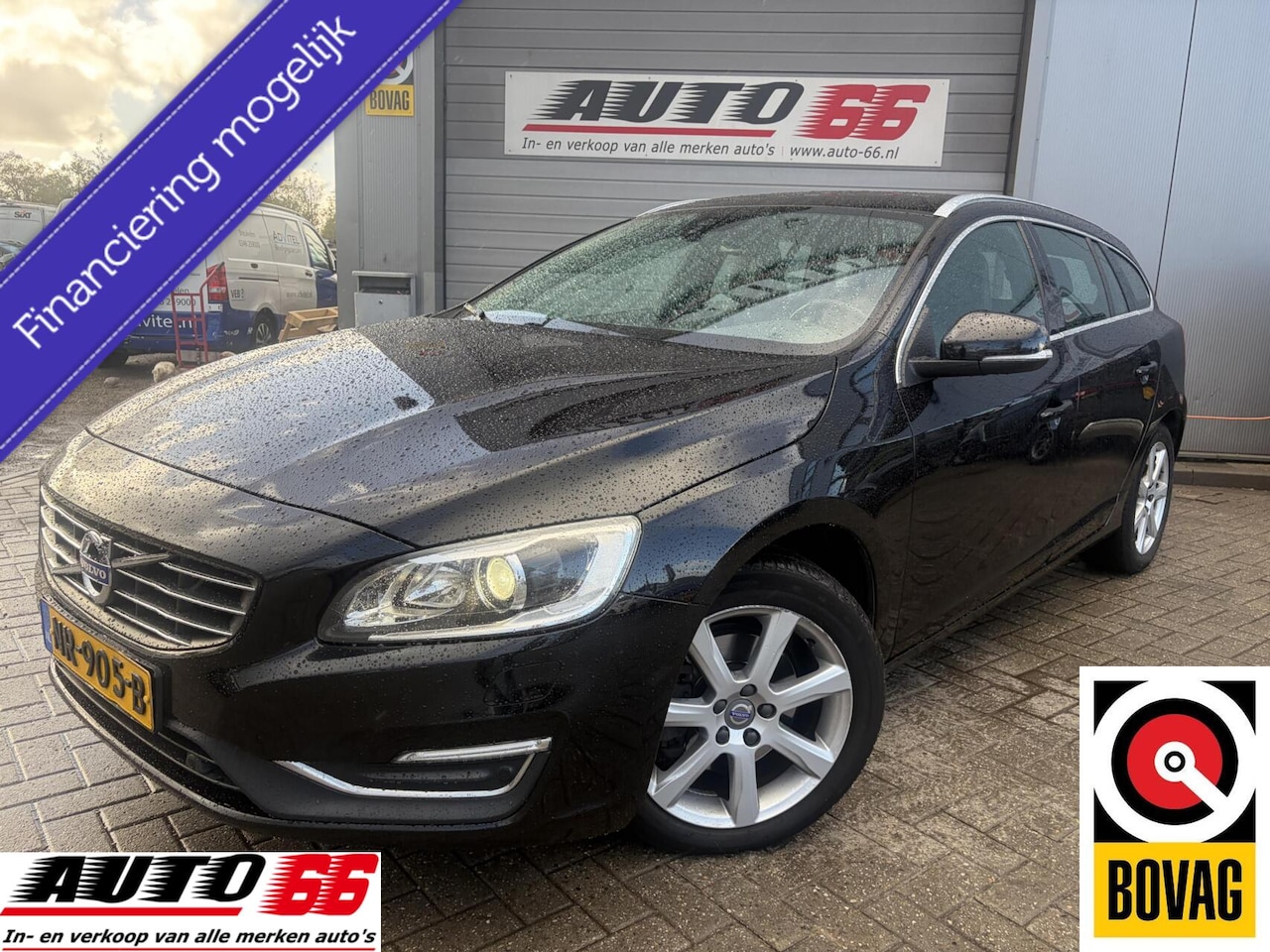 Volvo V60 - 1.5 T2 Momentum 1.5 T2 Momentum ,Dak, Automaat, Leder, Camera, - AutoWereld.nl
