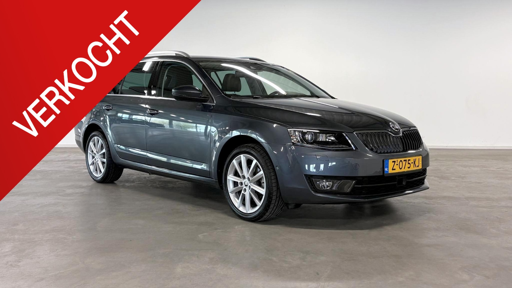 Skoda Octavia Combi - 1.4 TSI Greentech Style Businessline | Winter pack | Carplay | Navi - AutoWereld.nl