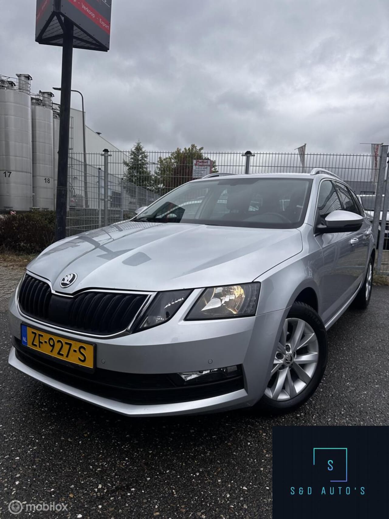 Skoda Octavia Combi - 1.6 TDI Greentech Ambition Business 1.6 TDI Greentech Ambition Business - AutoWereld.nl