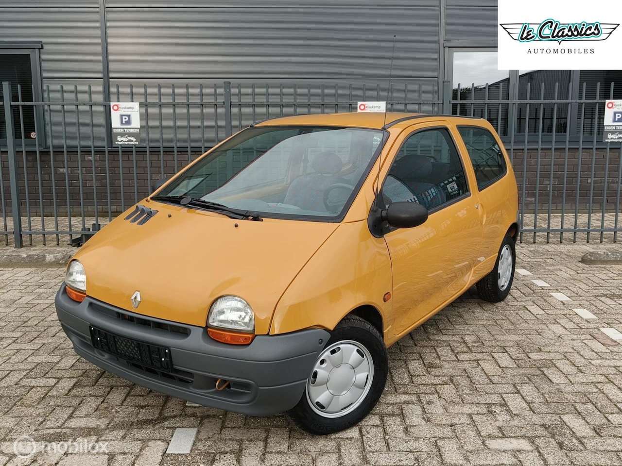 Renault Twingo - 1.2 1993 | jaune indien | uniek ! 63dkm - AutoWereld.nl