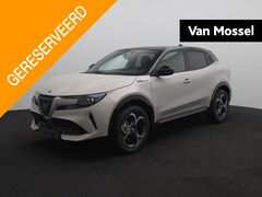 Alfa Romeo Junior - 1.2 Turbo Hybrid Ibrida Sport Speciale | Techno Pack | Electrisch Panorama Schuifdak | LMV
