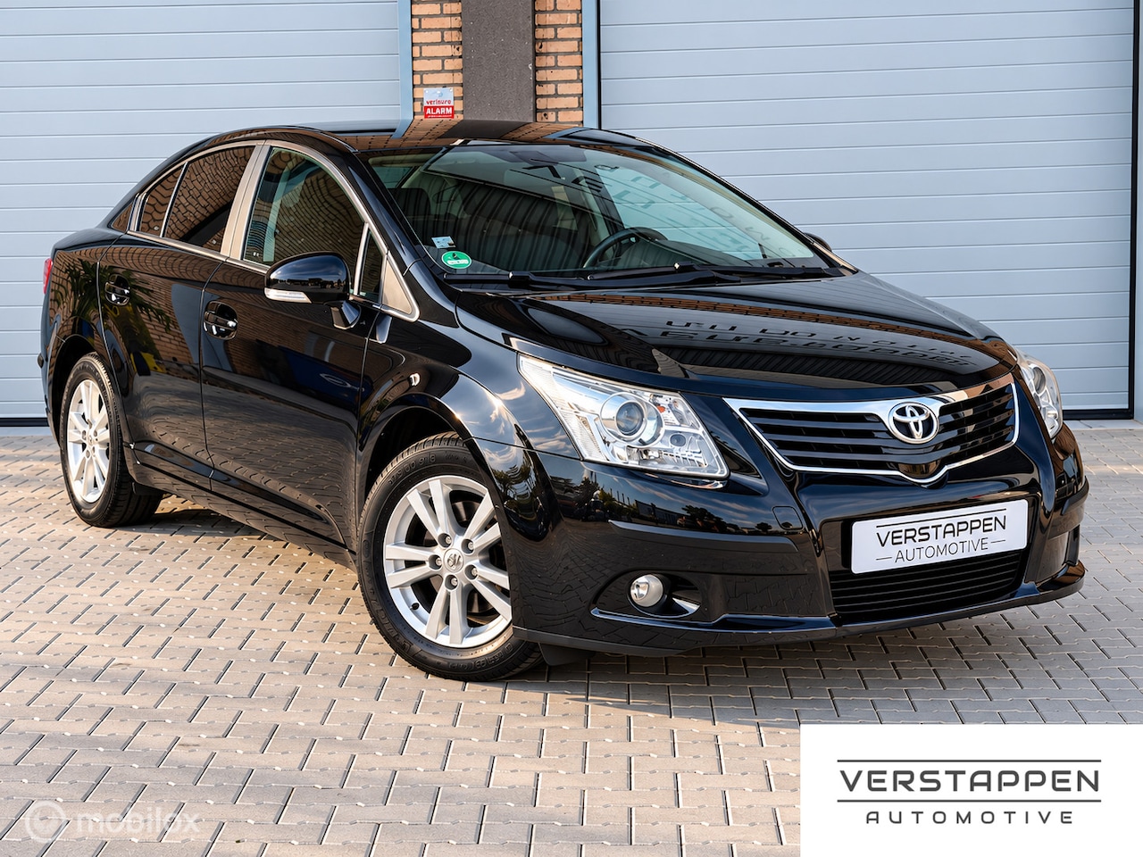 Toyota Avensis - 1.8 Dynamic 2e eigenaar NAP Dealer onderhoud - AutoWereld.nl