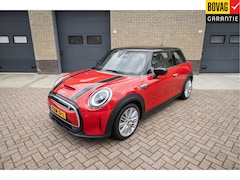 MINI Electric - Cooper SE Chilli Red Edition 33 kWh Panoramadak