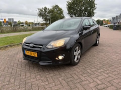 Ford Focus - 1.6 Diesel - Titanium - 12.2013 - Schade rechts