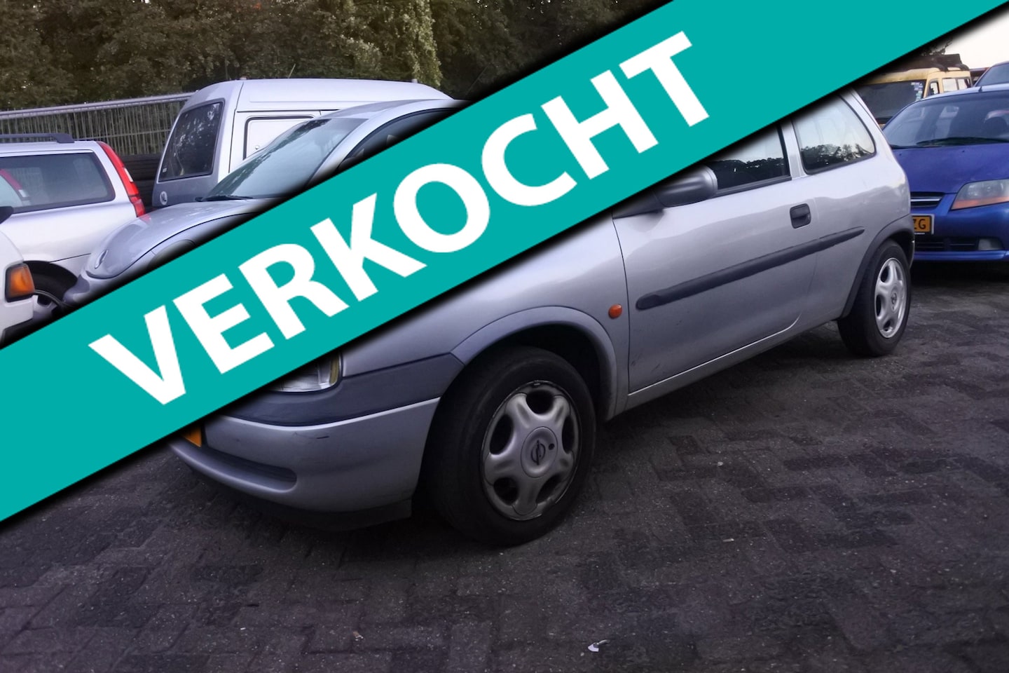 Opel Corsa - 1.2i-16V Sport nw apk 25-11-2027 155 dkm lm velgen - AutoWereld.nl