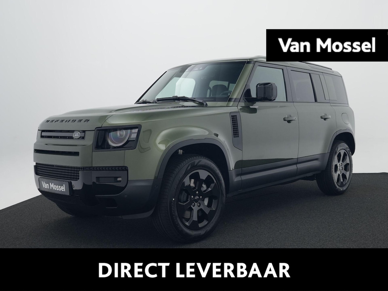 Land Rover Defender 110 - 2.0 P300e Forest Edition | DIRECT LEVERBAAR | Trekhaak Afneembaar | ClearSight Binnenspieg - AutoWereld.nl