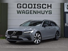 Volvo V90 - 2.0 T6 Plug-in hybrid AWD Plus Dark | NL Auto | Trekhaak | Harman Kardon |