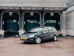 Volkswagen Passat Variant - 2.0 TFSI Highline Business | ABT 240PK | Stoelv | Parkeer VA | Clima | Xenon | Cruise