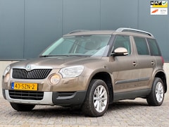 Skoda Yeti - 1.2 TSI Tour|AUT|NAVI|TREKHAAK|CRUISE|PSENSOR|